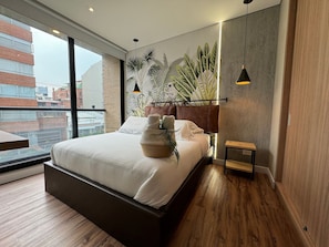 Premium-Apartment | Verdunkelungsvorhänge, Bügeleisen/Bügelbrett, kostenloses WLAN