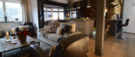 Televisio, DVD-soitin, stereot