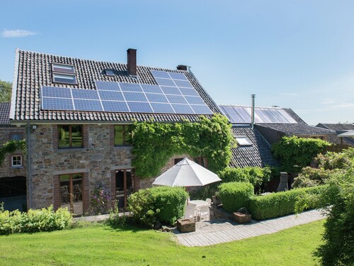 Desnié Boerderij met Zwembad