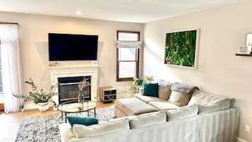 TV connectée, cheminée