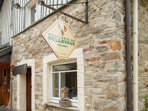 Rustic Retreat in Houvegné