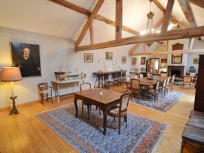 Dining - Cosy Cottage in Barvaux-Condroz with Garden (Barvaux Condroz)