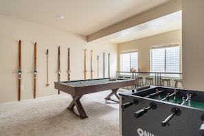 Spielezimmer