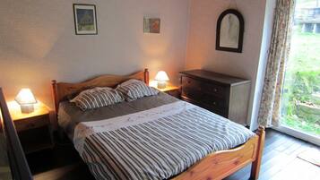 2 habitaciones, cuna de viaje y wifi gratis