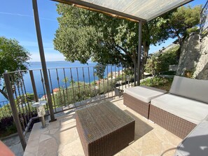 Terrace/patio - Holiday home Kuzmanic with private pool and sea view (Pisak)