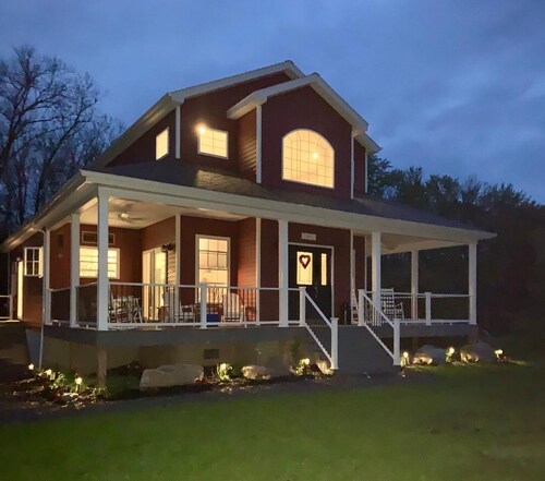 Modern farmhouse on water w/dock! 11.8 miles to Saratoga Horse Racing!