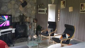 Televisie en een open haard