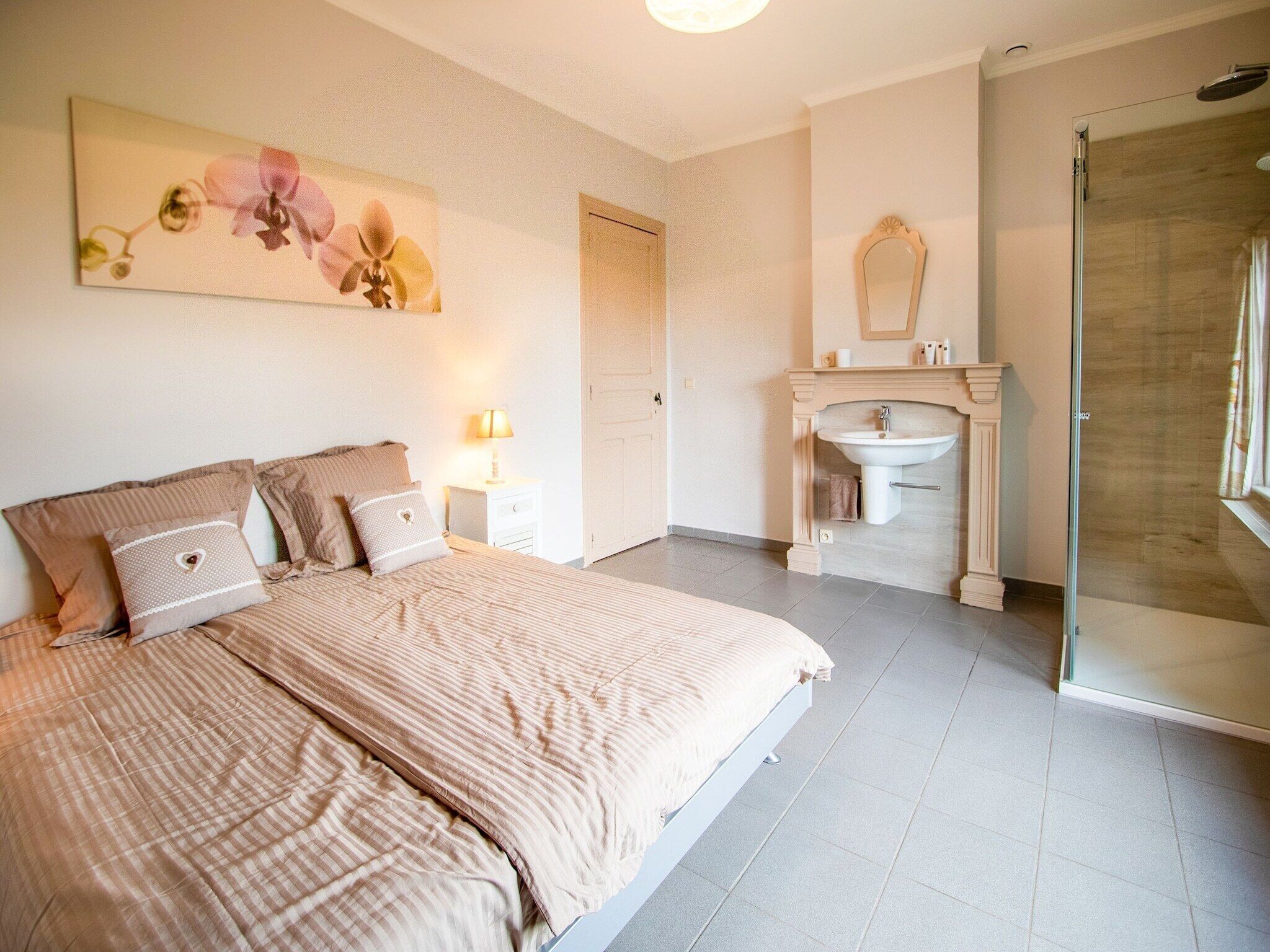 4 多间卧室、WiFi