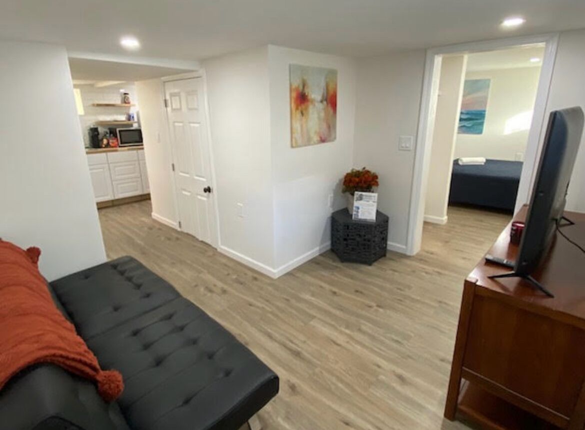 Cozy 1 Bedroom DT Stamford