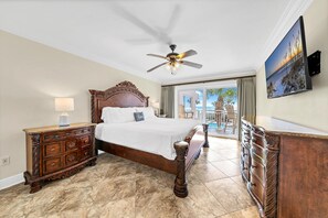 2 bedrooms, iron/ironing board, free WiFi, bed sheets - Remodeled Beachfront 🦀🦀 Destin Towers ⛱️⛱️ Located in the ❤️ of Destin (Destin)