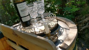 Food and drink - Idealic Island OFF-Grid Glamp + Soak (Marrowstone)