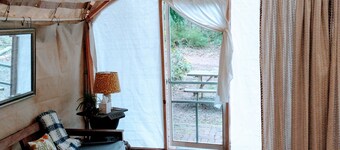 Idealic Island OFF-Grid Glamp + Soak