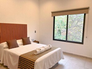 3 bedrooms, iron/ironing board, WiFi, bed sheets - House Surrounded by Nature in Tepoztlán Morelos (Tepoztlán)
