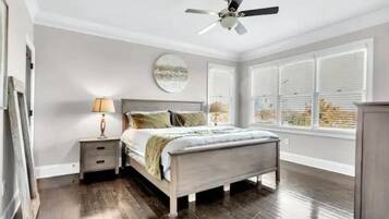 6 bedrooms, iron/ironing board, free WiFi, bed sheets