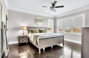 6 habitaciones, tabla de planchar con plancha y wifi gratis 
