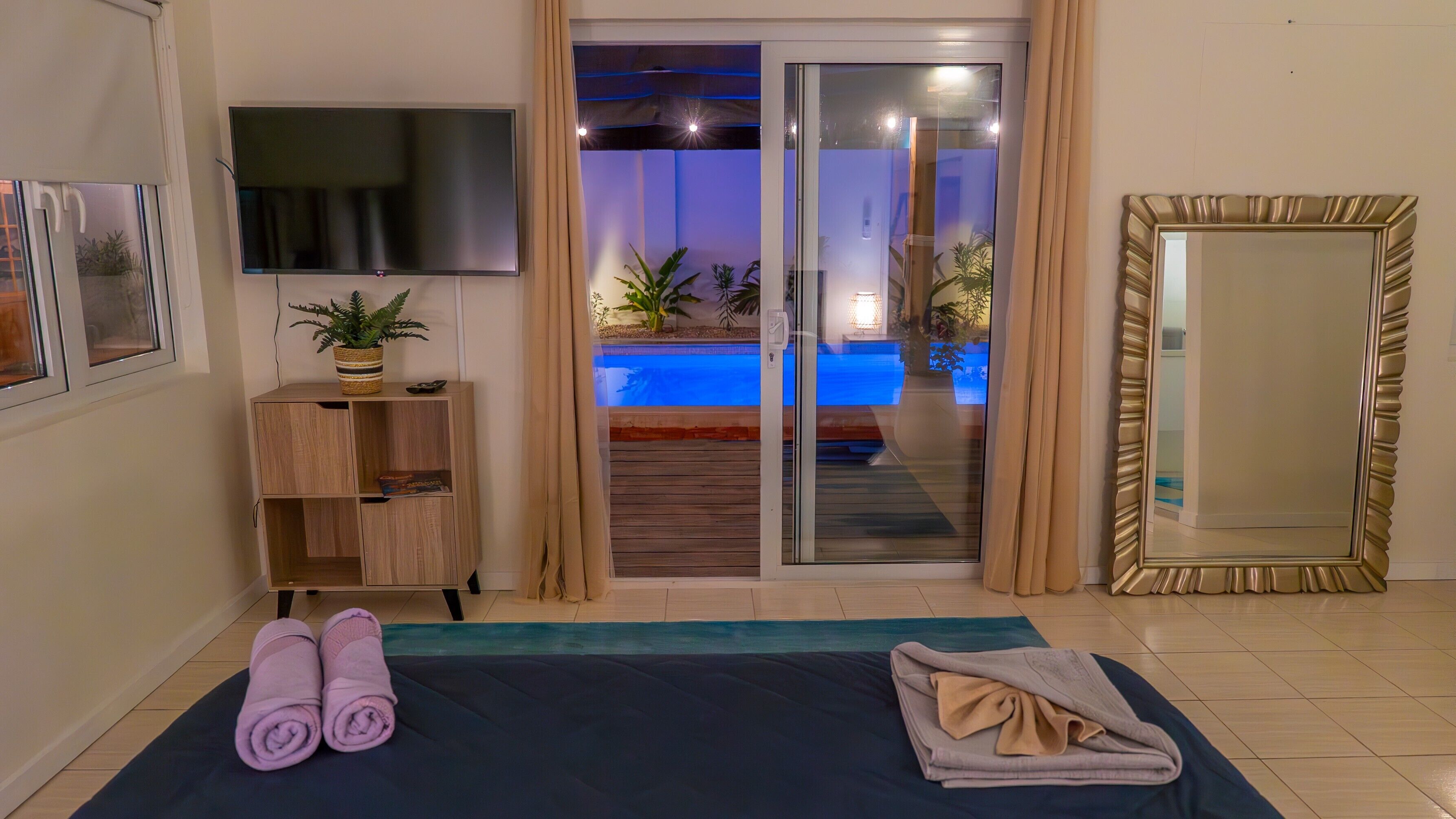 4 bedrooms, iron/ironing board, travel cot, WiFi