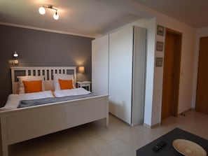 1 bedroom, WiFi - Gemütliche Ferienwohnung mit Garten in Robertsdorf (Blowatz)