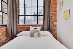 1 soveværelse, skrivebord, Wi-Fi, sengetøj
