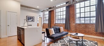 Modern Living - King Suite