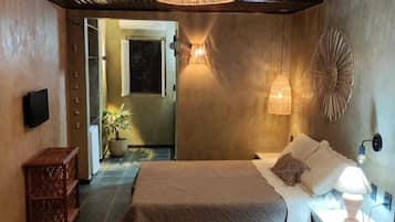 Quarto superior, vista para a praia | 2 quartos, ferros/tábuas de passar roupa, Wi-Fi de cortesia