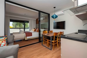 Deluxe Studio | Living area - Wanderlust Experience Hotel - MC (Campos do Jordão)