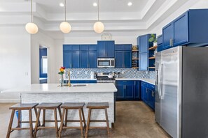 Fridge, microwave, oven, stovetop - Desert Jewel In Sand Hollow (Hurricane)