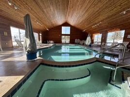 Bañera de hidromasaje interior