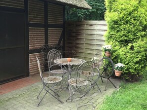 Outdoor dining - Ferienhaus in Kirchdorf mit Reiterhof (Kirchdorf)