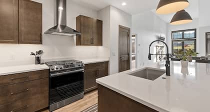 Unit 3 Rock Ranch Villas at Boulder Canyon Golf Club