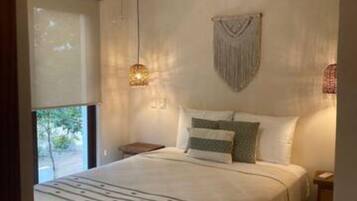 Superior House, 3 Bedrooms | 3 bedrooms, individually decorated, individually furnished, bed sheets