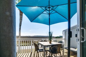 Outdoor dining - St Helena Island Vacation Rental: Walk to Beach! (St. Helena Island)