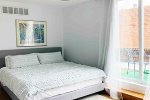 4 habitaciones, escritorio, tabla de planchar con plancha y wifi gratis 