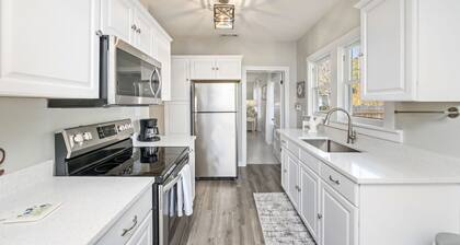 The Blue Pearl near Downtown Crestview