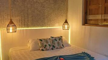 Habitación económica doble | Escritorio, espacio para trabajar con un portátil, wifi gratis