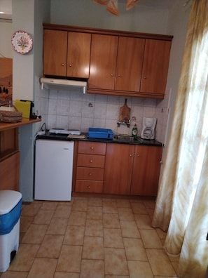Private kitchen - Litsas House Platanias (Skiathos)