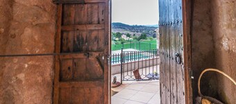 Hytte i Maians med delt basseng