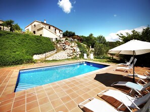 Pool - Mansion in La Llacuna with Pool & Mountain Views (La Llacuna)