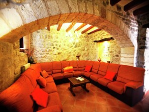 TV, fireplace - Mansion in La Llacuna with Pool & Mountain Views (La Llacuna)