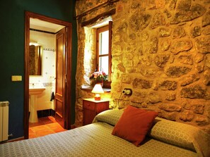 4 bedrooms, WiFi