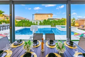 Outdoor pool, a heated pool