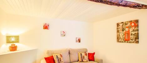 Fernseher, DVD-Player