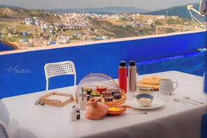 Free daily full breakfast  - Dar Dauia  (Chefchaouen)