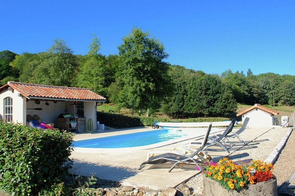 Piscine maison de vacances
