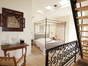 1 室のベッドルーム、WiFi