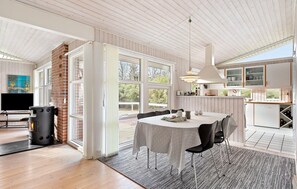 Dining - 3 bedroom stunning home in Hornbæk (Hornbæk)