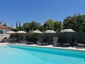 Pool - Holiday Home in Lusignac with Private Pool (Lusignac)