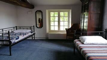 3 bedrooms, WiFi