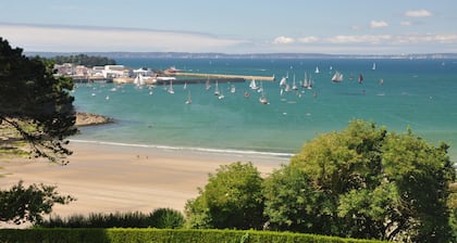 Sea View Apartment 'Face Mer - 50m Beach'