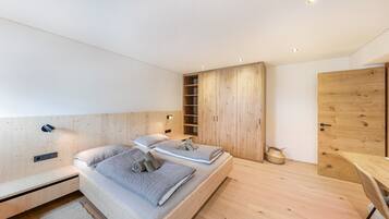 2 間睡房、書桌、免費 Wi-Fi、床單