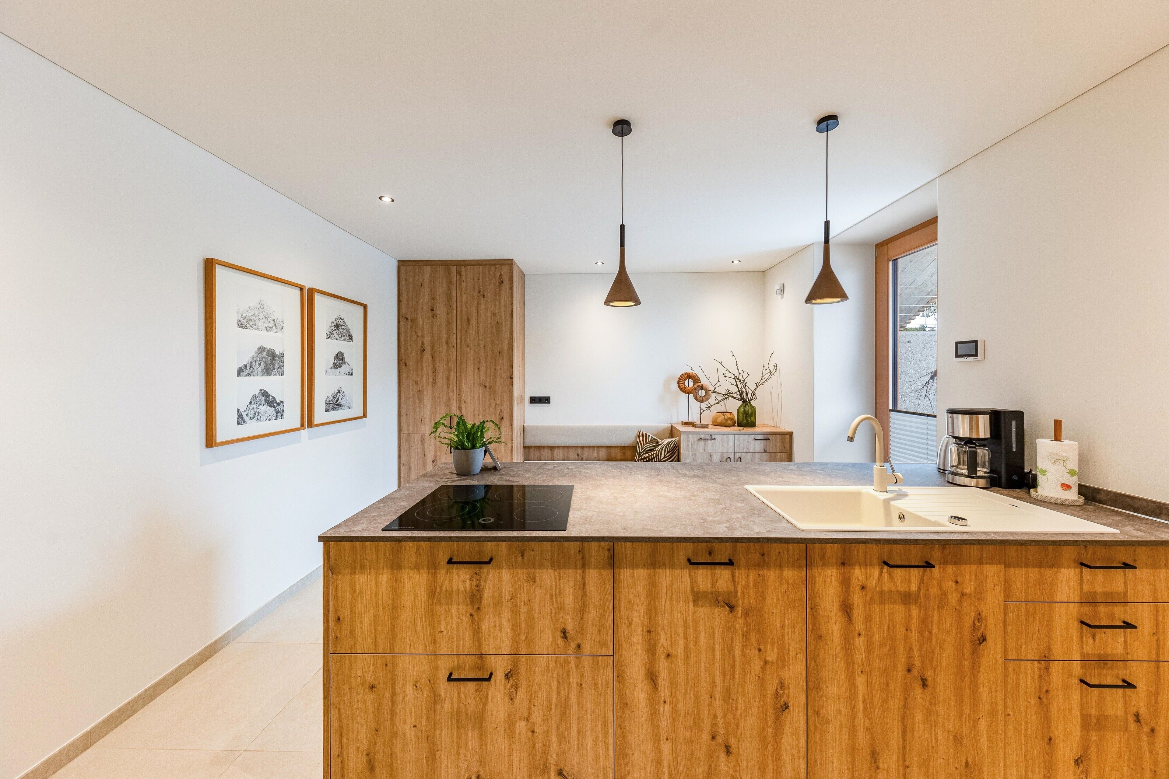 Kühlschrank, Ofen, Herdplatte, Geschirrspüler